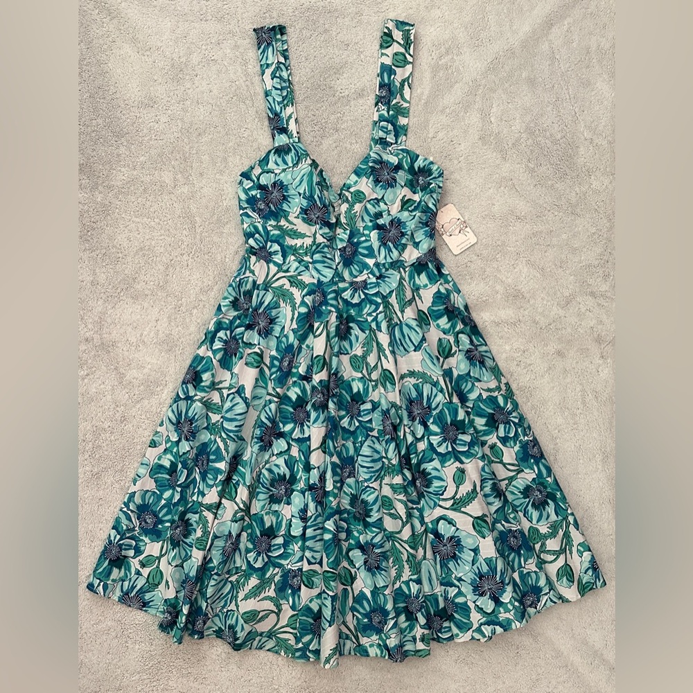 Heart of Haute Size XL Blue Floral Swing Dress
